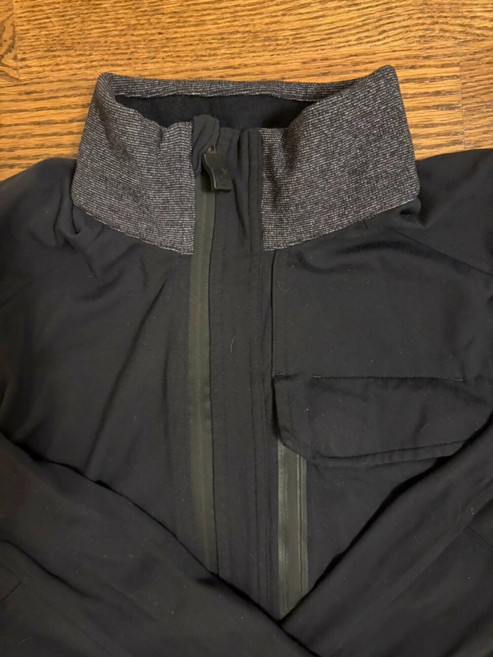 Lululemon Men's Jacket - Picture 2 of 6